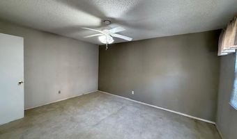 1653 Award Dr, Ballwin, MO 63021