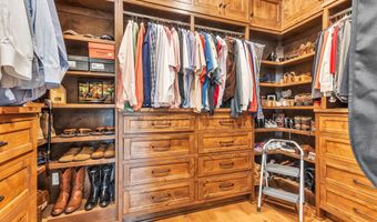 114 Sailors Pt, Alexander City, AL 35010