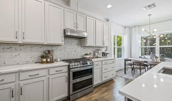 6531 MAYPORT Dr, Apollo Beach, FL 33572