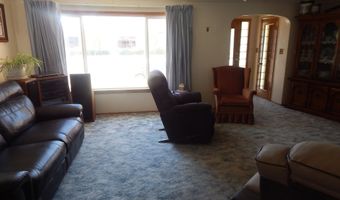 275 Taylor St, American Falls, ID 83211