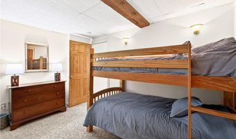 63 Teed Ave, Barrington, RI 02806