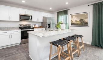 1011 Harb Dr, Archdale, NC 27263