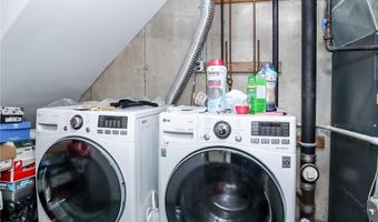 78 Lott Ln, Staten Island, NY 10314