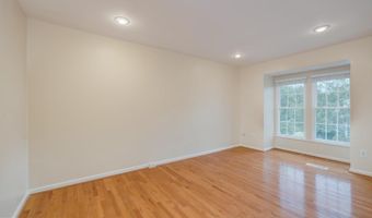 6537 PARISH GLEBE Ln, Alexandria, VA 22315