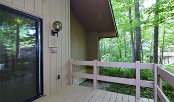 680-26 Fairington Dr, Aurora, OH 44202