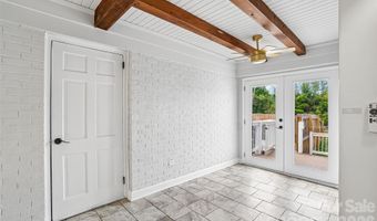 28 Ridgefield Pl, Asheville, NC 28803