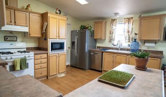7190 E Red Barrel Rd, Yucca, AZ 86438