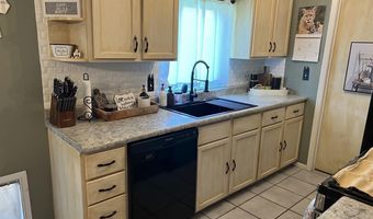 1813 W Currier Ave, Artesia, NM 88210