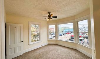 33 Shepard St, Bath, ME 04530