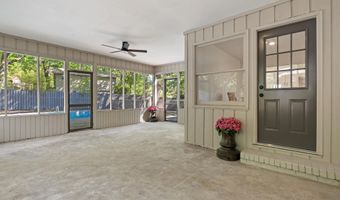 1433 QUEEN ANNE Cir, Alabaster, AL 35007