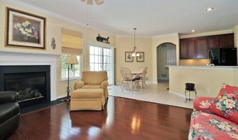 3 Battery Ct, Barnegat, NJ 08005