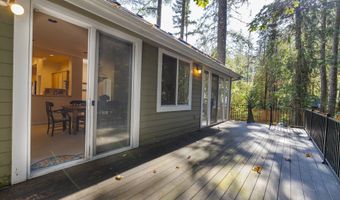 61841 E SALMON St, Brightwood, OR 97011