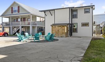 782 Water St, Biloxi, MS 39530