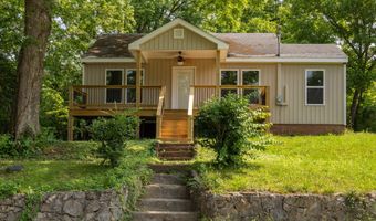 215 Sunset Dr, Athens, TN 37303