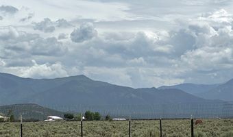 620 Tune Dr, Arroyo Hondo, NM 87513