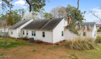 225 N 6th St, Aurora, NC 27806