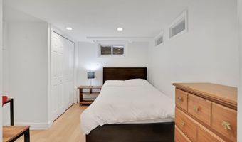 3113 44TH St NW, Washington, DC 20016