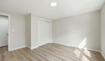 506 Forrest Brook Dr, Absecon, NJ 08205