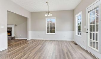 125 Nelson Oaks Dr, Ball Ground, GA 30107