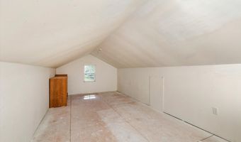 10 Powderhorn Way, Allentown, NJ 08501