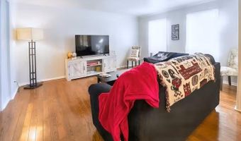 1013 Kearney St, Atchison, KS 66002