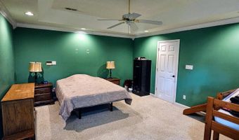 1611 Hollister Dr, Alcoa, TN 37701