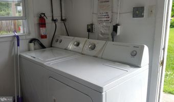 809 BAY RIDGE Ave 3, Annapolis, MD 21403