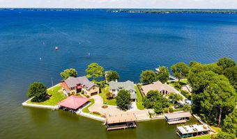 2621 Driftwood Dr, Tool, TX 75143