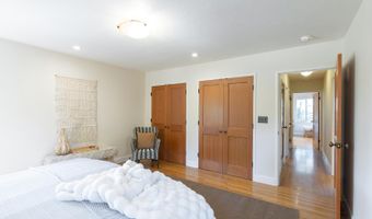 525 Keyes Ave, Angwin, CA 94508