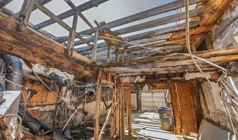 212 N Canal St, Alexandria, IN 46001
