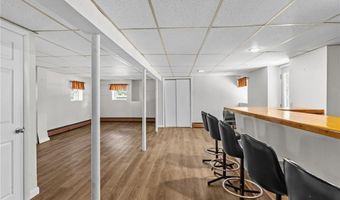 233 Blackrock Rd, Coventry, RI 02816