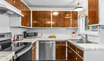 245 S 44TH St, Springfield, OR 97478