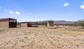 27755 S Clydesdale Ave, Congress, AZ 85332