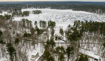 87 Edgewater Dr, Barrington, NH 03825