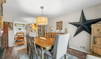48 Poplar St, Beachwood, NJ 08722