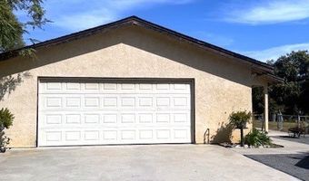 754 Rainbow Hills Rd, Fallbrook, CA 92028