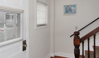 25 Annandale Rd, Newport, RI 02840