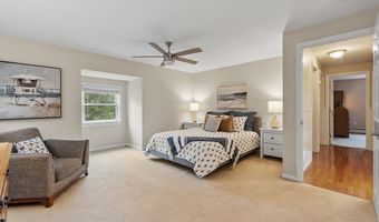 7 Robbins Rd, Ayer, MA 01432