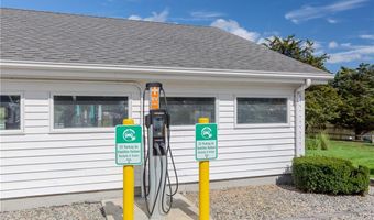 40 Web Ave 18, North Kingstown, RI 02852