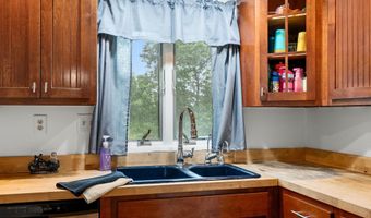 357 CRESTVIEW MOUNTAIN Rd, Augusta, WV 26704