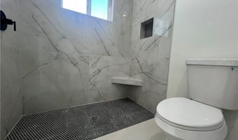 949 Harbor Dr, Bullhead City, AZ 86442