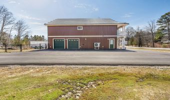 156 Congress St, Belfast, ME 04915