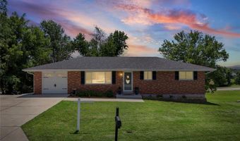 2571 Willow Dr, Arnold, MO 63010