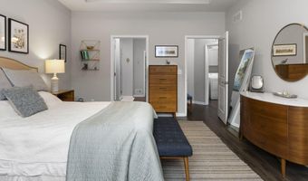 402 Henstride Ct, Ann Arbor, MI 48108
