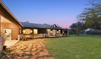 1523 Meadow Gln, Adkins, TX 78101