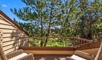 3040 NW Clubhouse Dr, Bend, OR 97703