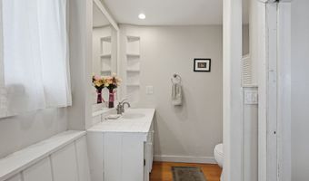 37 Fleetwood Ave, Bethel, CT 06801