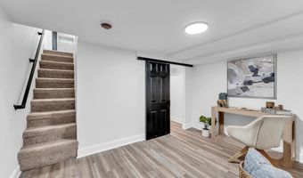 3202 MCELDERRY St, Baltimore, MD 21205