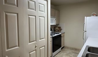 19 E Woodland Ave E101, Absecon, NJ 08201
