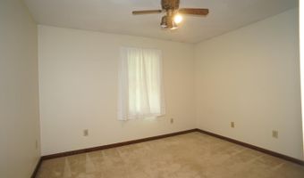 80 Hillcrest Estates Dr, Batesville, IN 47006